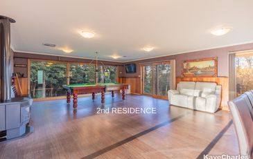 26 Bourkes Creek Road, Pakenham Upper