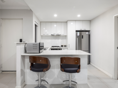 2 / 5 Oakland Avenue, Cloverdale