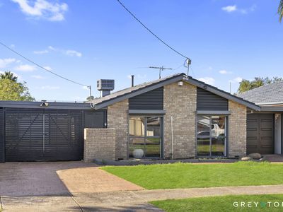 38 Stewart Crescent, Rockbank