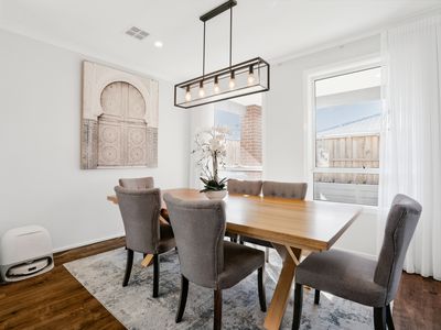 7 Cummins Street, Officer