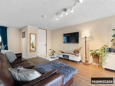 2 / 4 Lawrence Street, Como