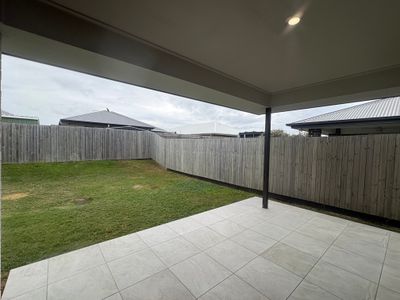 47 Langland Circuit, Walloon