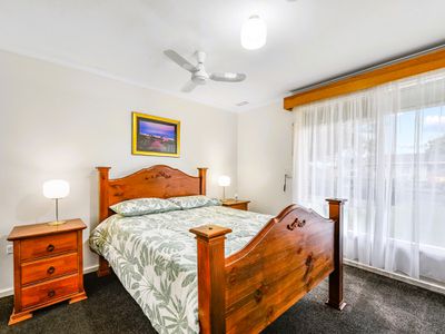 6 MULLINS STREET, Millicent