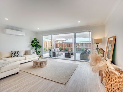8 Greenham Street, Raceview