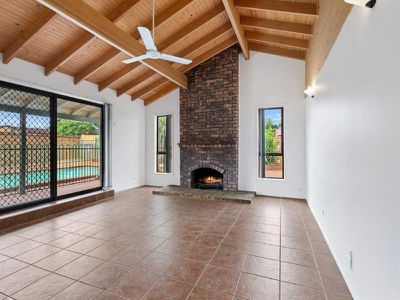 24 Toufik Street, Rochedale South