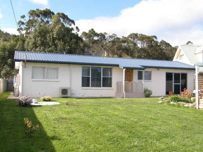 6686 Channel Highway, Deep Bay