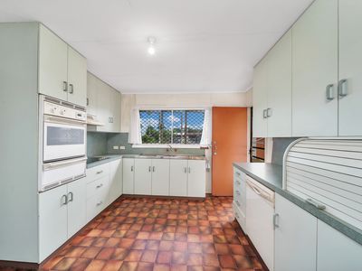 86 Boland Street, Westcourt