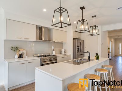 12 Michelstown Road, Beveridge