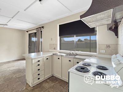 6 Cunningham Street, Dubbo