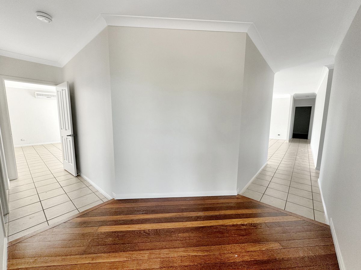 14 Storer Street, Atherton