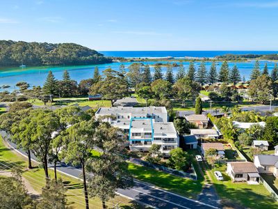 12 / 4 - 6 PRINCES HIGHWAY, Narooma