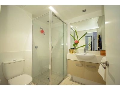 14 / 2 Gaven Crescent, Mermaid Beach