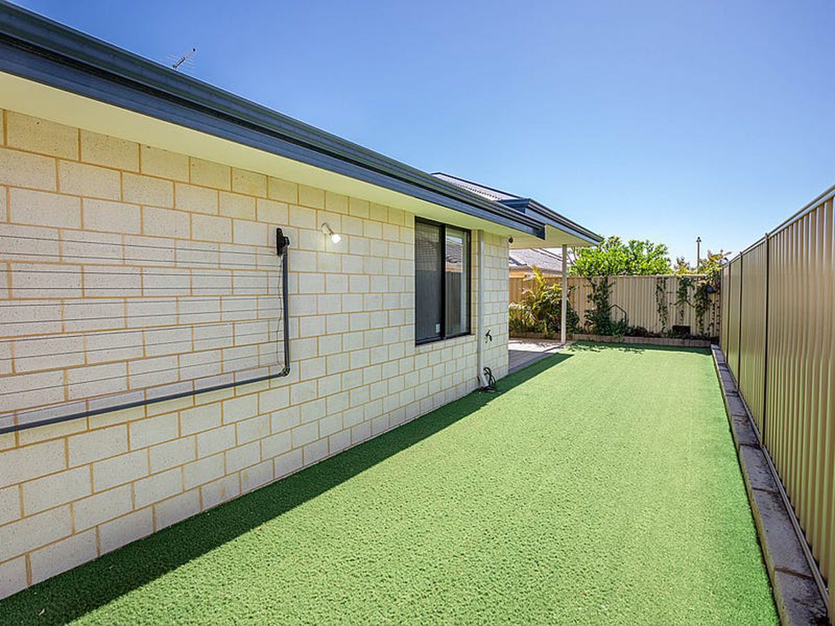 24 Mangatj Street, Byford