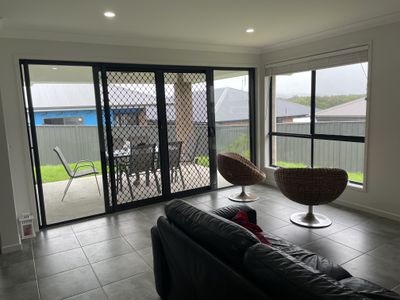 11 MacKillop Drive, Morisset