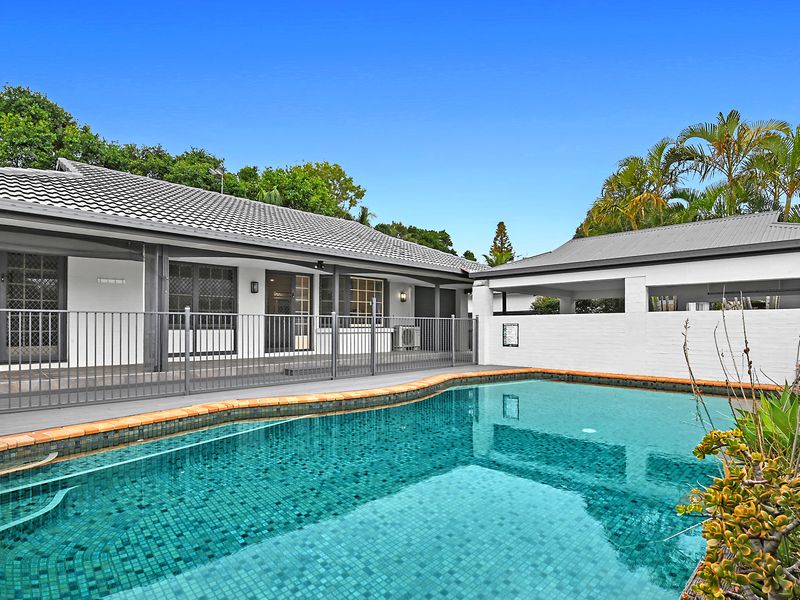 7 Dame Patti Ave, Mermaid Waters
