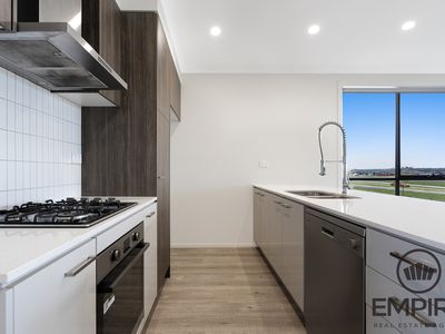 1 Gudali Walk, Clyde North