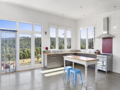 1045 Woodbridge Hill Road, Gardners Bay