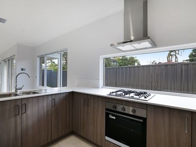 91 Twickenham Drive, Kingsley