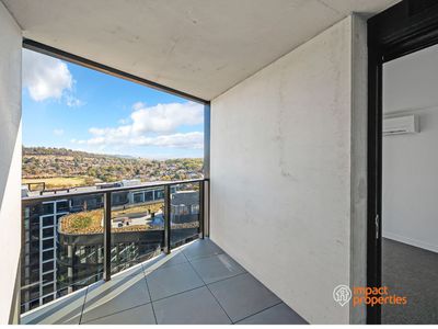 1604 / 2 Furzer Street, Phillip