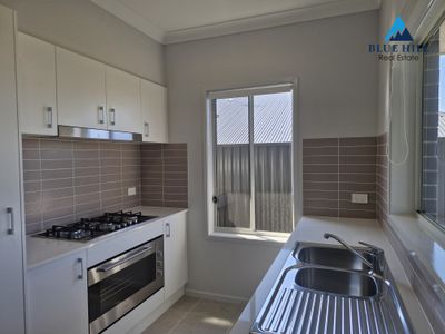 1 / 9 Millhouse Close, Farley