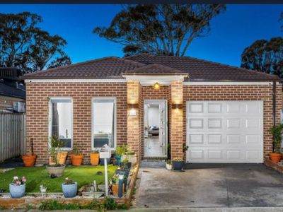 9 Beaver Terrace, Lynbrook