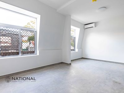 7 / 15 Station St, Guildford