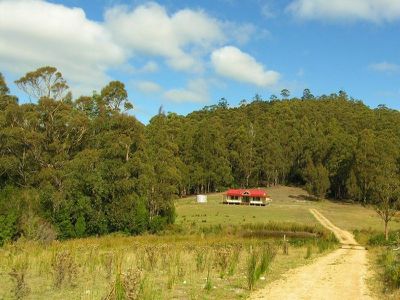 453 Woodbridge Hill Road, Gardners Bay