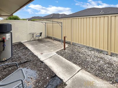13 Shalom Place, Horsham