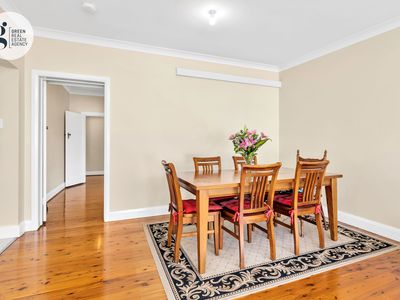 107 Cobham Ave, Melrose Park