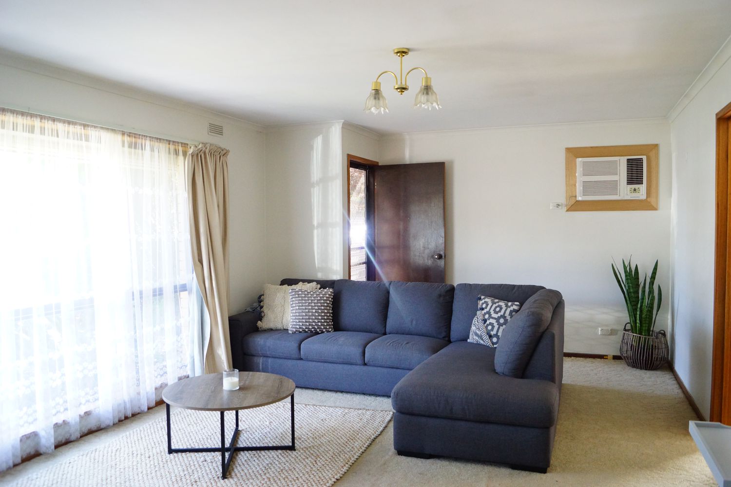 1 / 15 Pynsent Street, Horsham