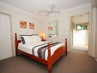 85 LONG STREET, Point Vernon