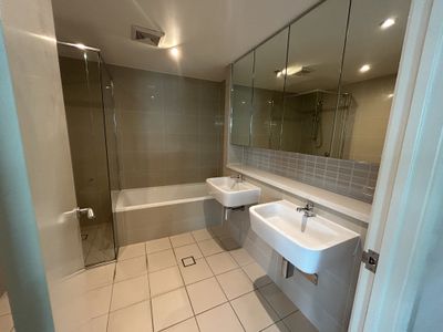 62 / 1 Timbrol Avenue, Rhodes