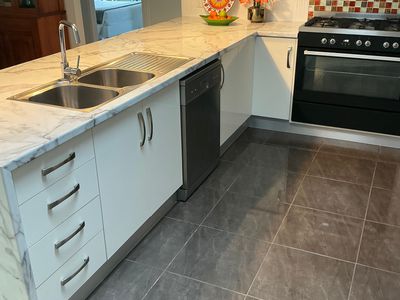 20 Bisdee St, Coral Cove