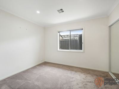 32 Dunnart Circuit, Throsby