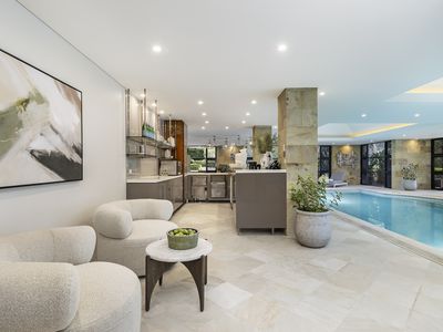 6 Gilmour Close, Glenhaven