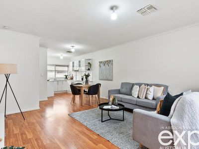 1 / 11 Sturdee Street, Broadview