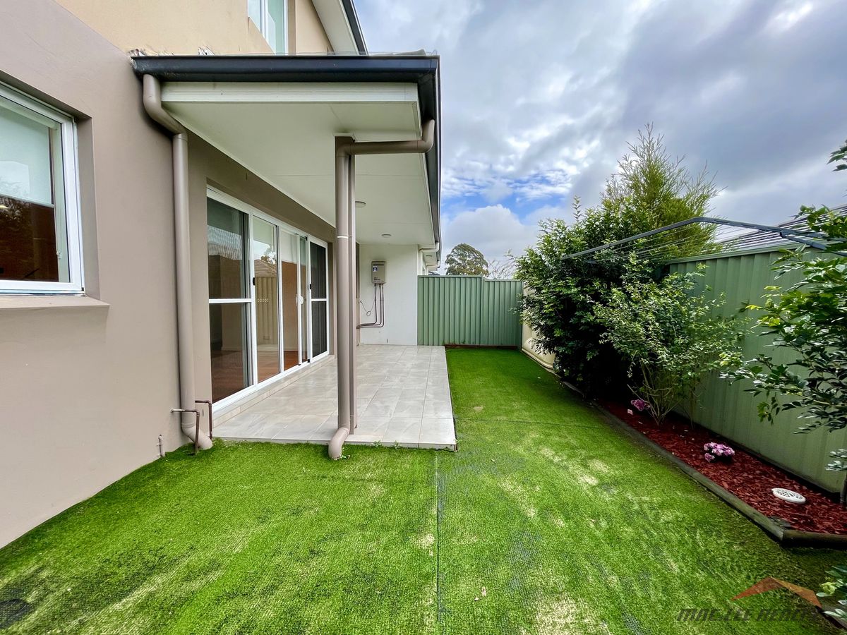 2 / 498 Blaxland Road, Denistone...