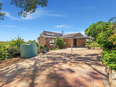 10 TAROURGA PLACE, Dalmeny