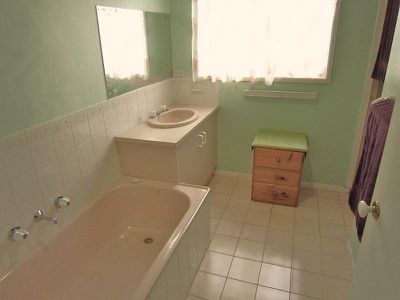 19 Pittaway St, Kangaroo Flat
