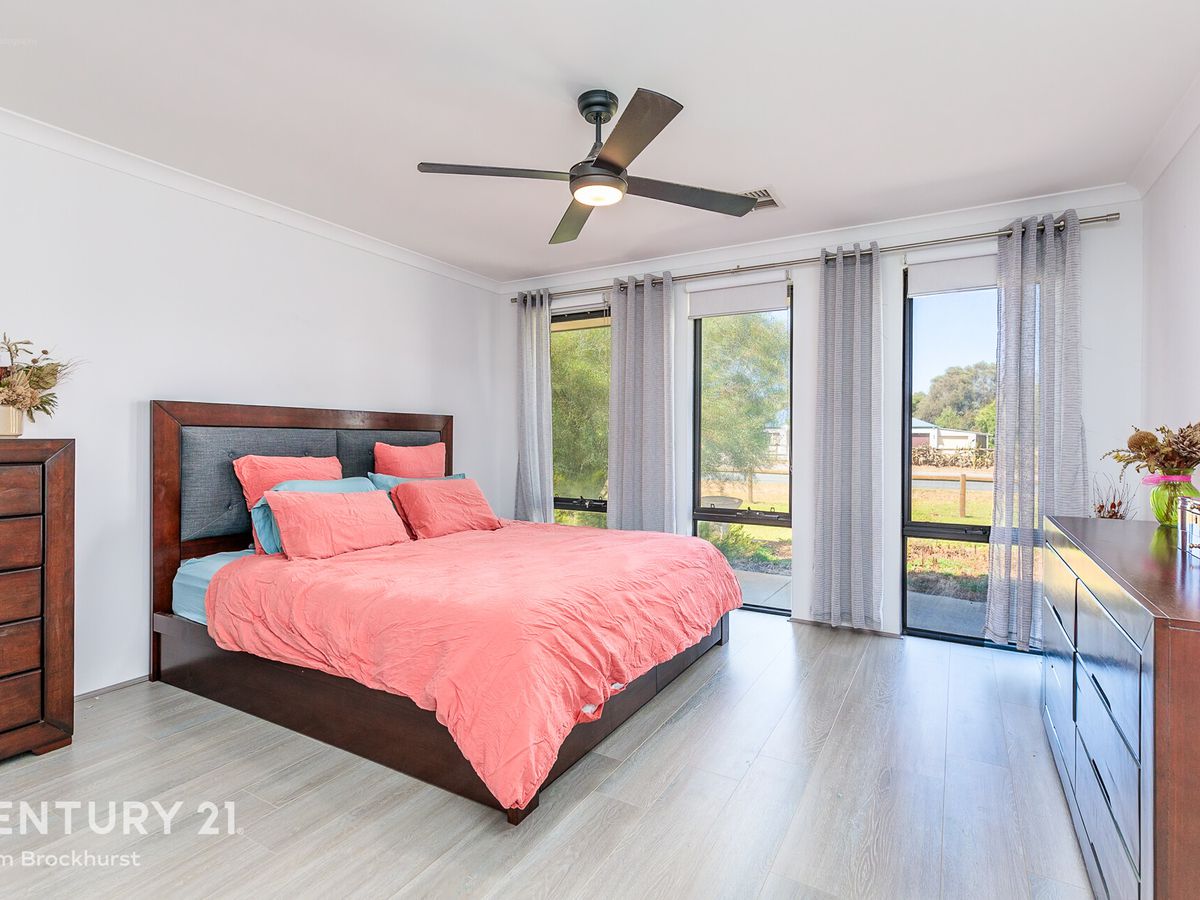 26 Jersey Road, Oakford