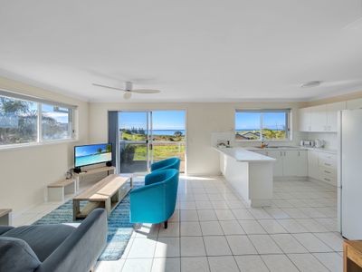 4 / 1 Warbler Crescent, North Narooma