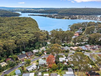18 Wyoming Avenue, Burrill Lake