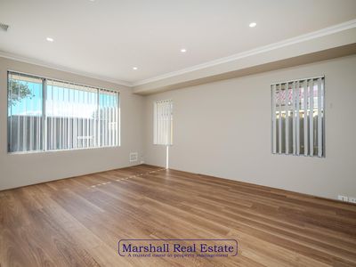 24 Conti Road, Tapping