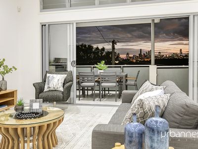 52 Florrie Street, Wooloowin