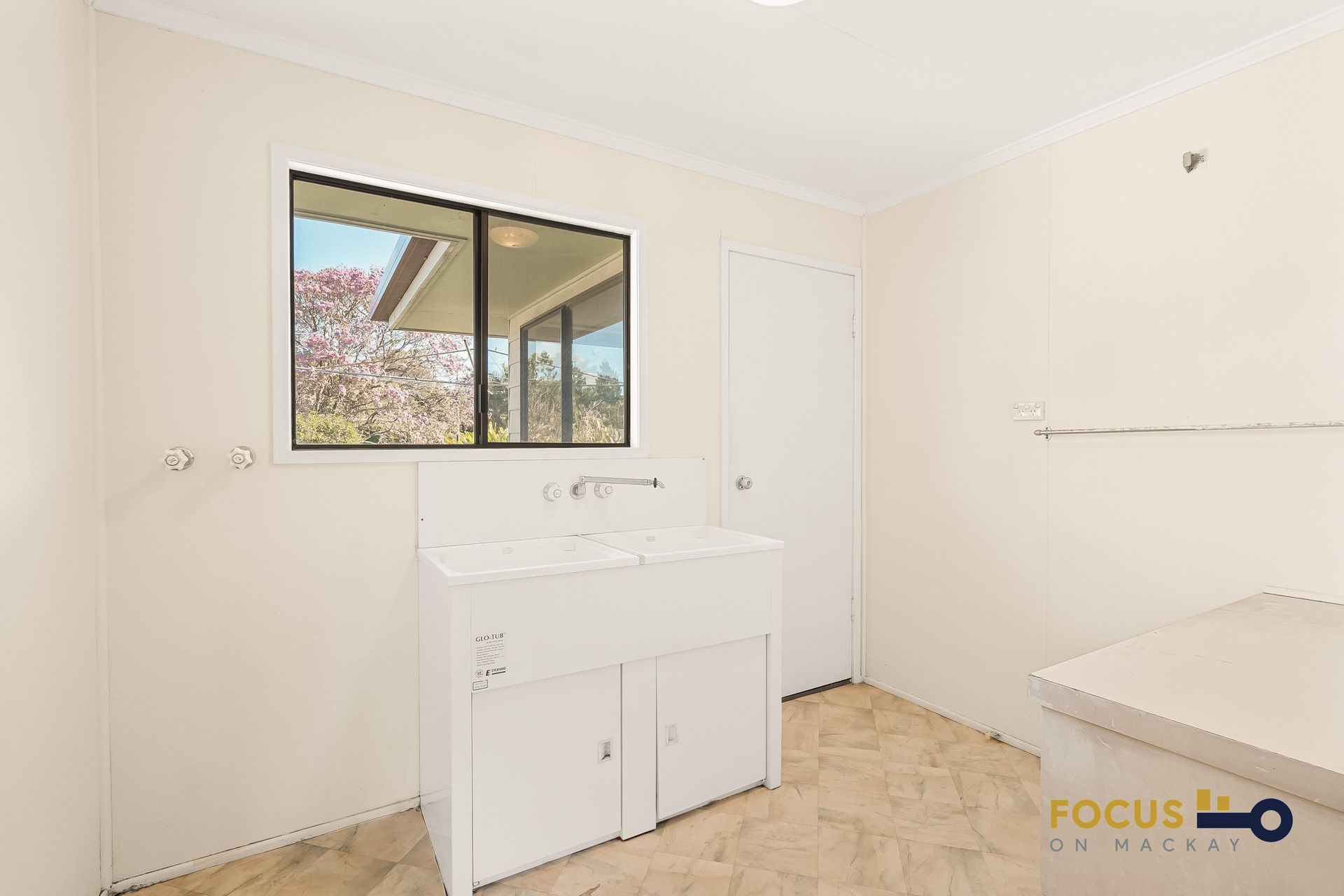 27 Barton Street, West Mackay