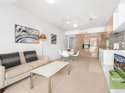 25 / 5 Kingsway Place, Townsville City