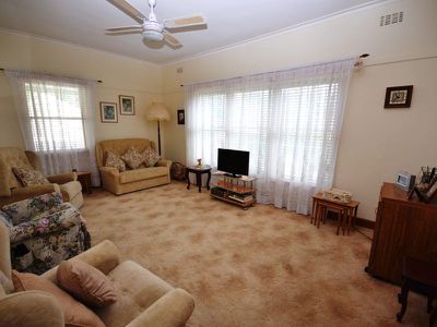 16 Beauty Avenue, Mount Beauty