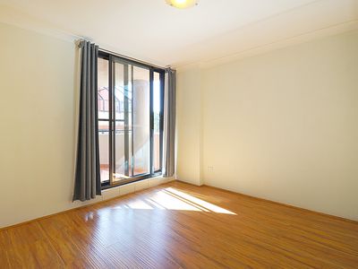 13 / 8-12 Market Street, Rockdale