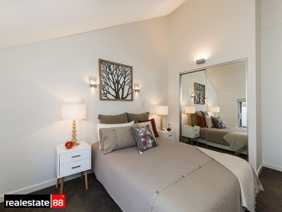 8 / 154 Aberdeen Street, Northbridge