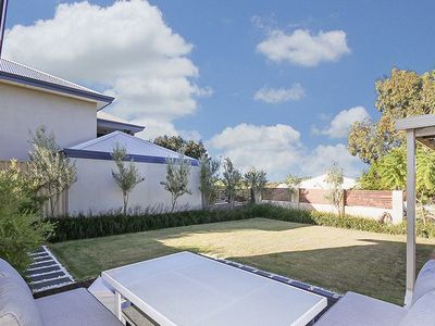 25 Brown Way, Karrinyup